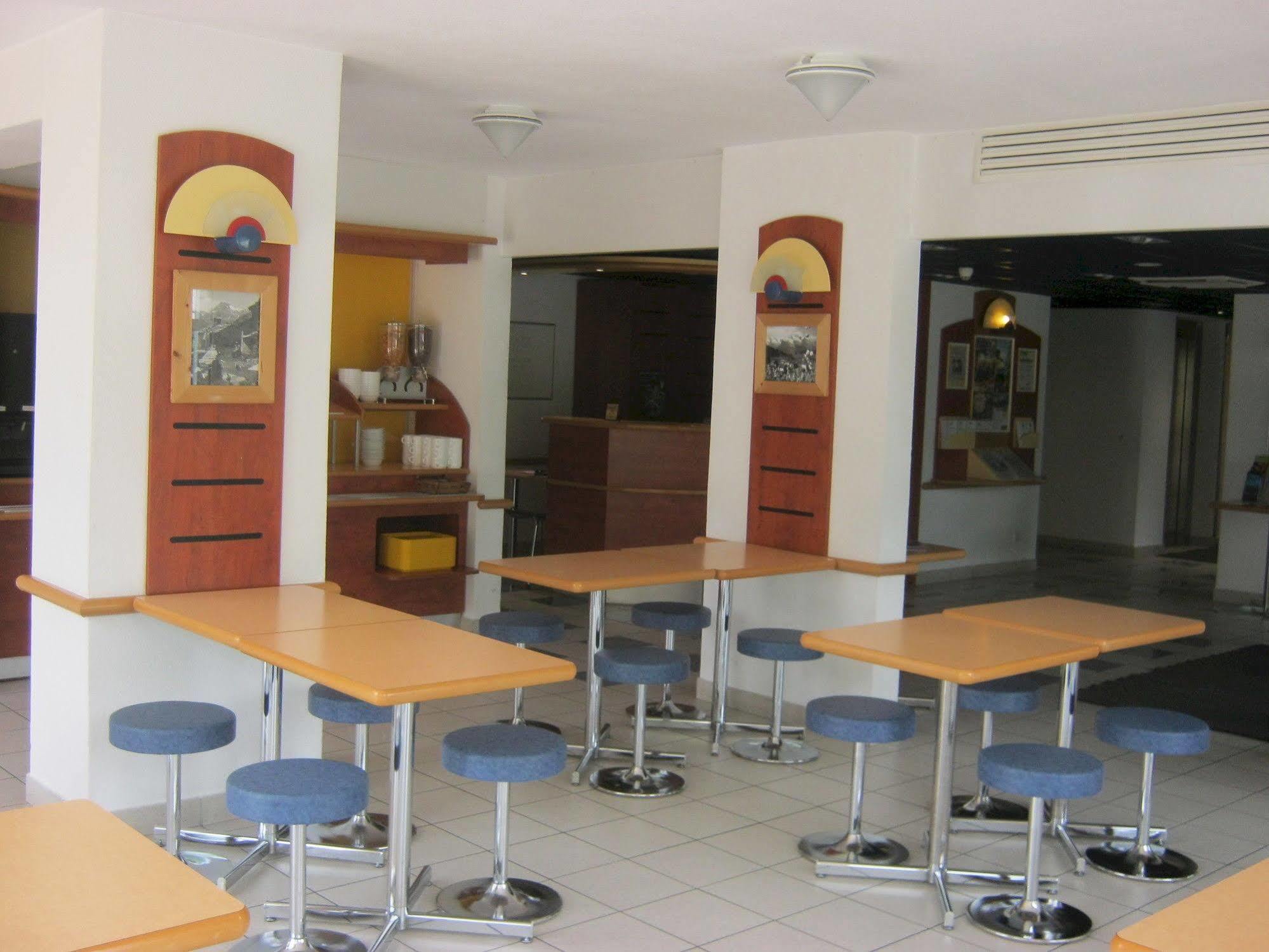 Ibis Budget Saint Jean De Maurienne Sainte-Marie-de-Cuines Zewnętrze zdjęcie