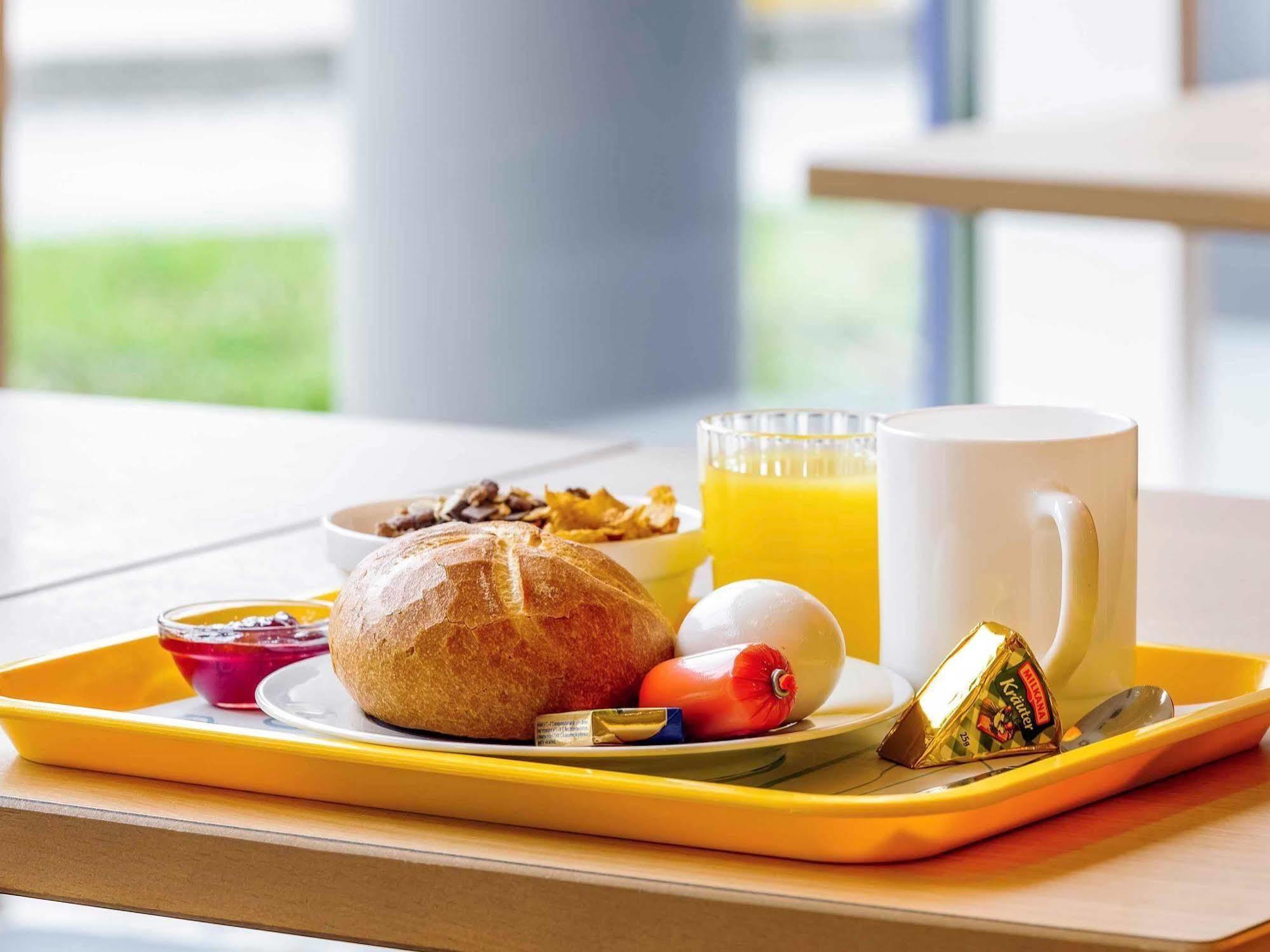 Ibis Budget Saint Jean De Maurienne Sainte-Marie-de-Cuines Zewnętrze zdjęcie
